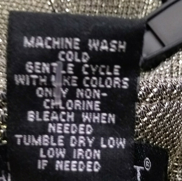 ✨ HOST PICK ✨ Stunning Metallic Slit Skirt - Picture 13 of 16